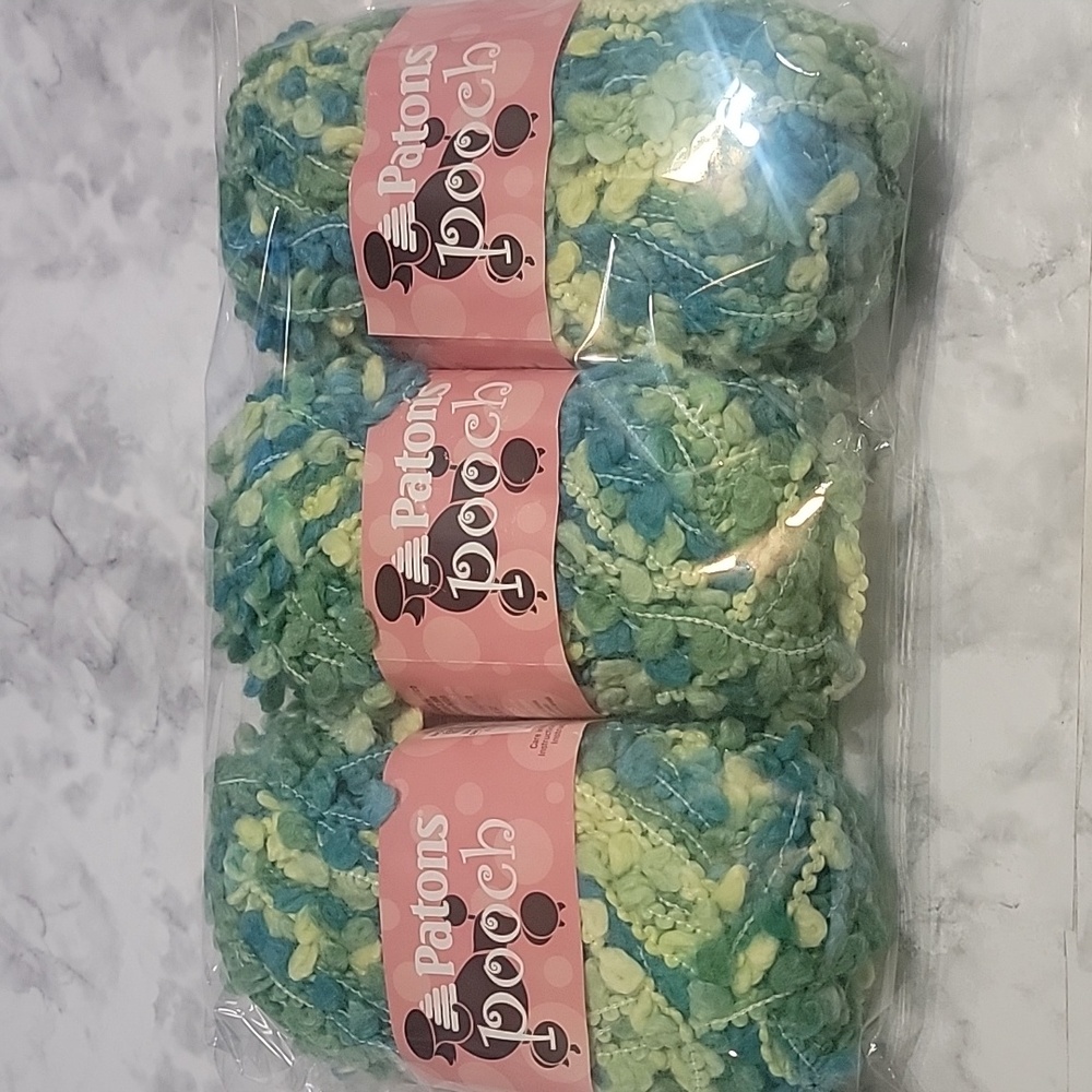 Patons Pooch Teal Leaves Yarn in Blue and Green